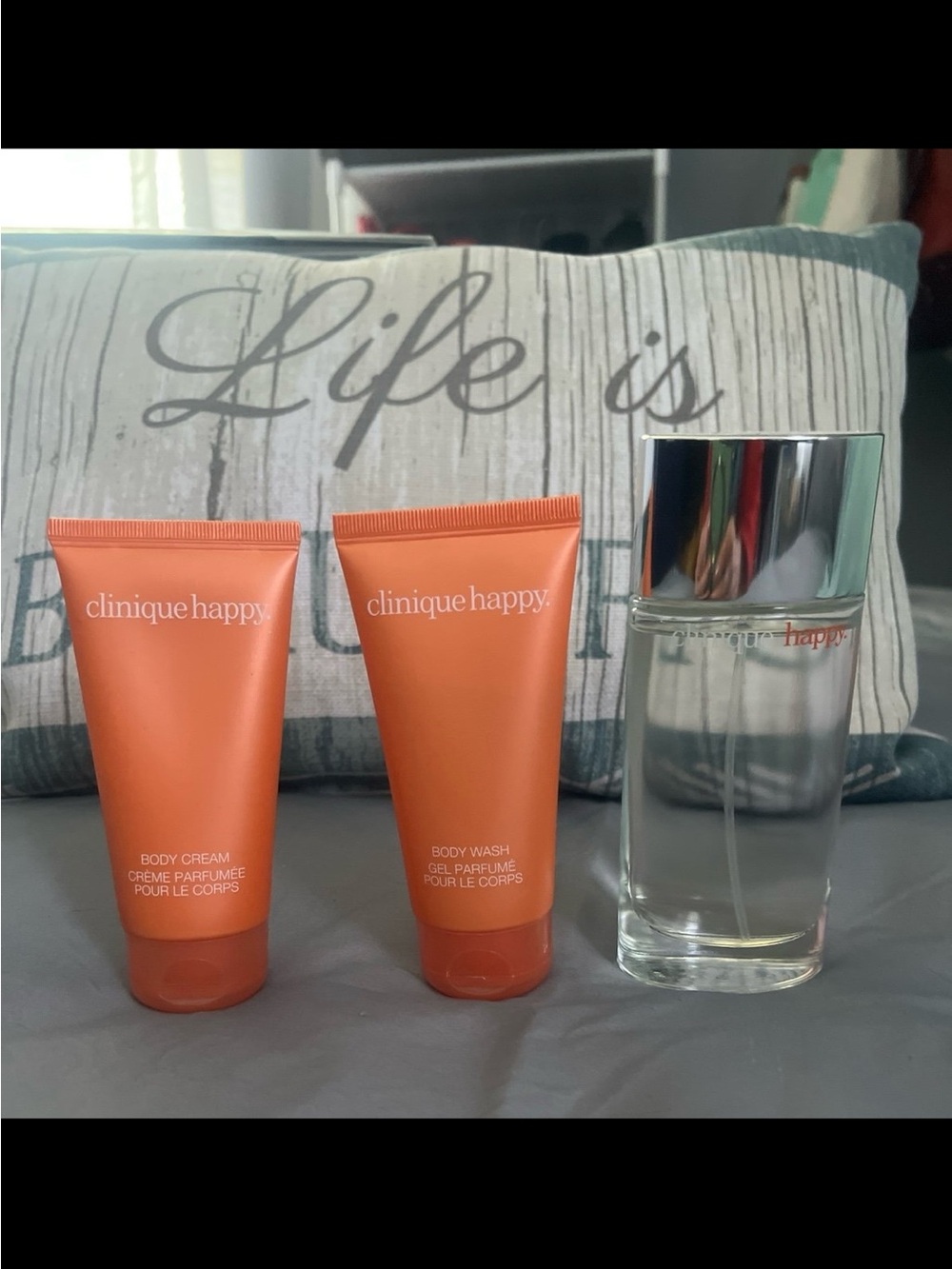 Clinique Happy Set in Vibrant Orange ***See Fill Lines***